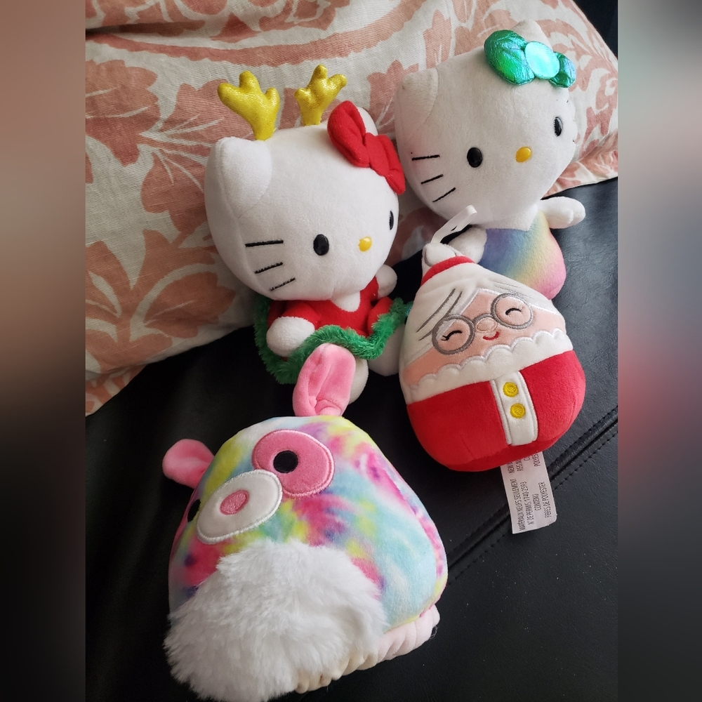Hello Kitty Festive Plush Toy Collection - Red, Green, Pink, White